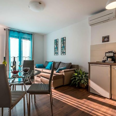 City Market Apartments PUY מראה חיצוני תמונה