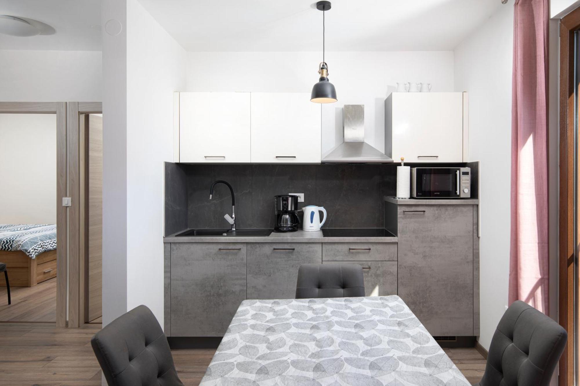 City Market Apartments PUY מראה חיצוני תמונה