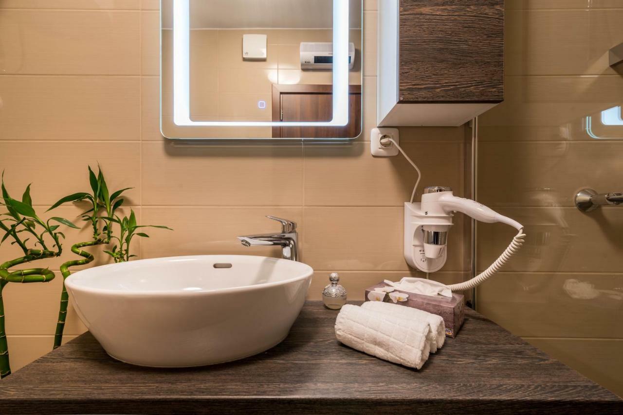 City Market Apartments PUY מראה חיצוני תמונה