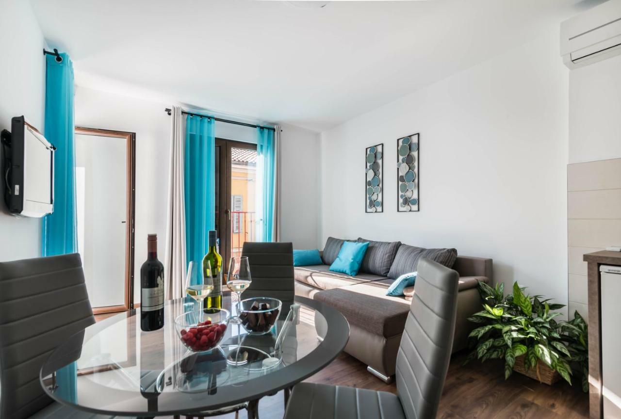 City Market Apartments PUY מראה חיצוני תמונה